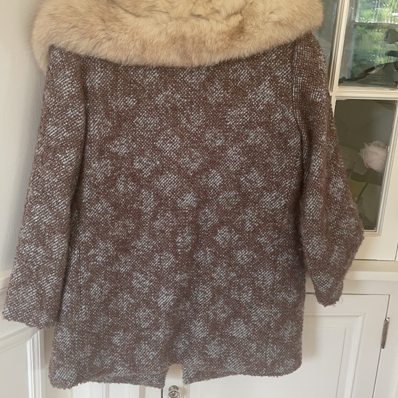 COPY - Vintage coat with fur trim collar - Picture 7 of 10